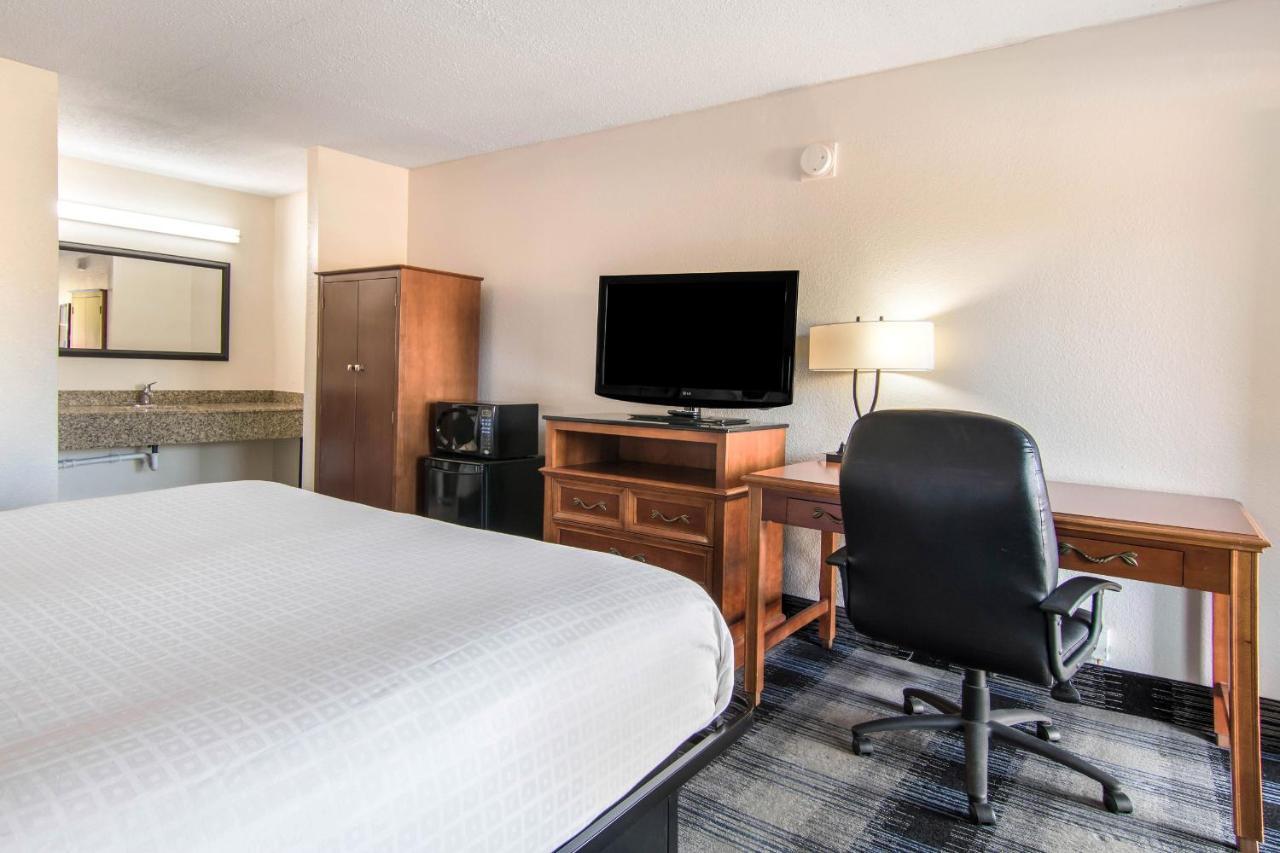 Americas Best Value Inn Perry Exterior foto